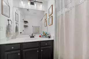 8945 Planters Row Ln, Summerville, SC 29485 - Photo 18