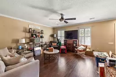 3120 Queensgate Way, Mount Pleasant, SC 29466 - Photo 4