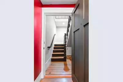 125 Meeting Street #D, Charleston, SC 29401 - Photo 6