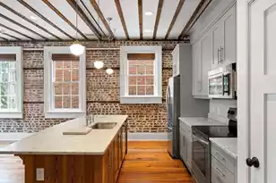 125 Meeting St, Charleston, SC 29401 - Photo 18