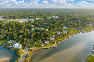 44 Hook Dr, Pawleys Island, SC 29585 - Photo 4