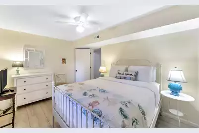 4005 Cameron Boulevard, Isle Of Palms, SC 29451 - Photo 24