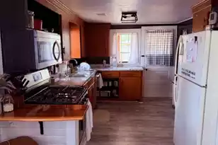 201 Garbon Dr, Summerville, SC 29485 - Photo 4