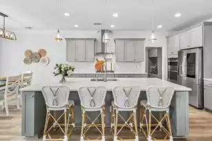 407 Rowley Ln, Summerville, SC 29486 - Photo 4