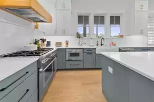 1074 Cinder St, Mount Pleasant, SC 29464 - Photo 22