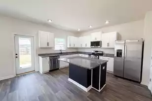 152 Pine Crest View Dr, Summerville, SC 29486 - Photo 2