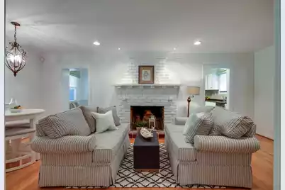 1409 Barbara Street, Mount Pleasant, SC 29464 - Photo 8