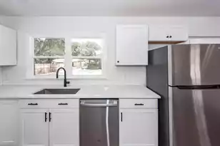 4742 Farmal St, North Charleston, SC 29405 - Photo 10