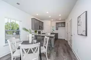 406 Gravy Train St, Charleston, SC 29414 - Photo 6