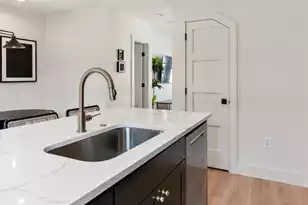 4 President Pl, Charleston, SC 29403 - Photo 18