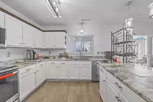 4956 Bishop Green Ln, North Charleston, SC 29420 - Photo 12