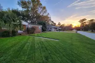 1749 Lady Ashley St, Charleston, SC 29412 - Photo 18