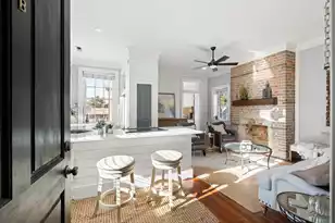 49 Smith St, Charleston, SC 29401 - Photo 36