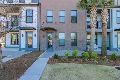 1624 Florentia Street, Mount Pleasant, SC 29464 - Photo 2