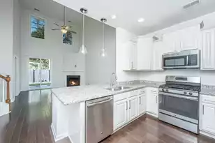 1686 Bridwell Ln, Mount Pleasant, SC 29466 - Photo 1