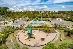 1686 Bridwell Ln, Mount Pleasant, SC 29466 - Photo 36