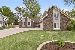 151 Palmetto Bluff Dr, North Charleston, SC 29418 - Photo 2