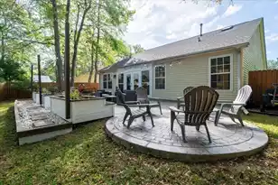 1516 Arden Ct, Mount Pleasant, SC 29466 - Photo 4