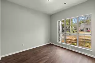 1971 Oak Tree Ln, Mount Pleasant, SC 29464 - Photo 6