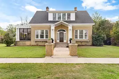 302 1st Street N, Cameron, SC 29030 - Photo 1