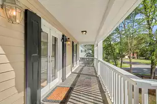 200 Castle Harbor Dr, Summerville, SC 29483 - Photo 2