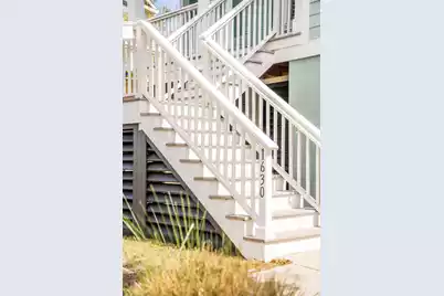 1630 Prince Edward Street, Mount Pleasant, SC 29466 - Photo 4