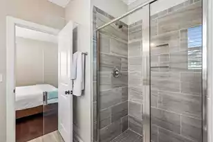 1630 Prince Edward St, Mount Pleasant, SC 29466 - Photo 24