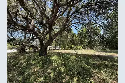 904 Hildebrand Drive, Bonneau, SC 29431 - Photo 6