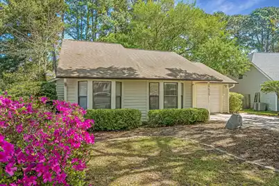 1525 Crossing Lane E, Mount Pleasant, SC 29466 - Photo 2