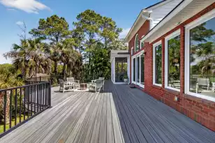 318 Oak Point Landing Dr, Mount Pleasant, SC 29464 - Photo 20