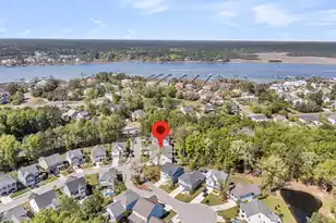 2680 Fountainhead Way, Mount Pleasant, SC 29466 - Photo 10