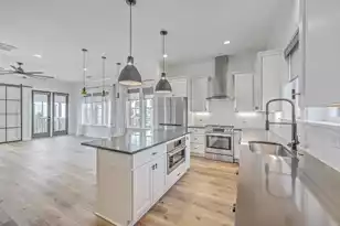 1216 Gatch Ct, Mount Pleasant, SC 29464 - Photo 12