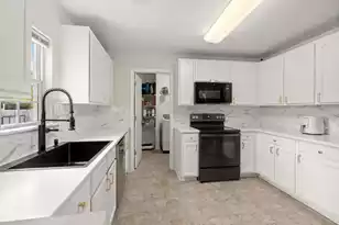 212 Avonshire Dr, Summerville, SC 29483 - Photo 16