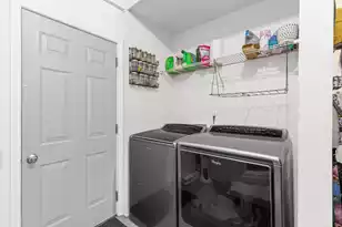 106 Pine Ln, Summerville, SC 29485 - Photo 12