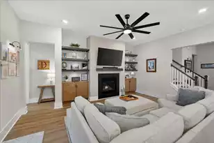 144 Summerwind Dr, Summerville, SC 29486 - Photo 2