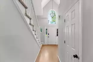 3250 Morningdale Dr, Mount Pleasant, SC 29466 - Photo 6