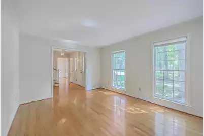 109 Squire Court, Summerville, SC 29485 - Photo 8