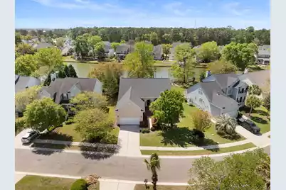 1892 Palmetto Isle Drive, Mount Pleasant, SC 29466 - Photo 32