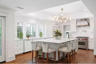 299 Hobcaw Drive, Mount Pleasant, SC 29464 - Photo 8