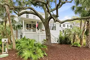 8 29th Ave, Isle Of Palms, SC 29451 - Photo 2