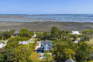 1541 Periwinkle Dr, Mount Pleasant, SC 29466 - Photo 68
