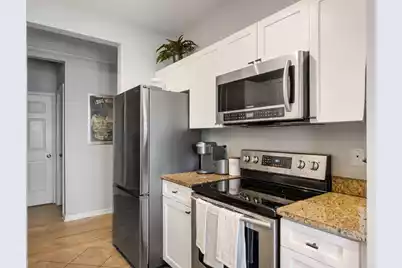 2432 Chatelain Way, Mount Pleasant, SC 29464 - Photo 4