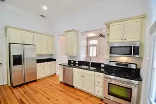 192 Wentworth St, Charleston, SC 29401 - Photo 4