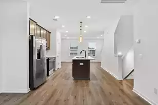 4633 Forest Hills Dr, North Charleston, SC 29418 - Photo 6