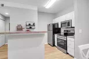 1300 Park West Blvd, Mount Pleasant, SC 29466 - Photo 8