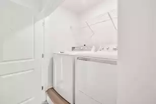 4633 Forest Hills Dr, North Charleston, SC 29418 - Photo 16