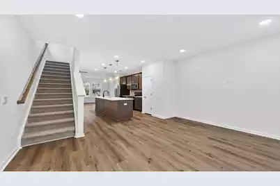 4633 Forest Hills Drive #601, North Charleston, SC 29418 - Photo 8