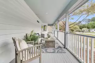 2142 Gulf Dr, Mount Pleasant, SC 29466 - Photo 6