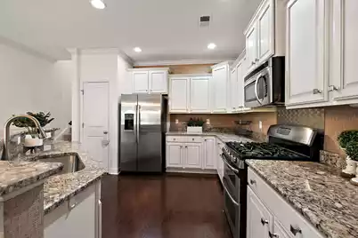 2040 Promenade Court, Mount Pleasant, SC 29466 - Photo 14