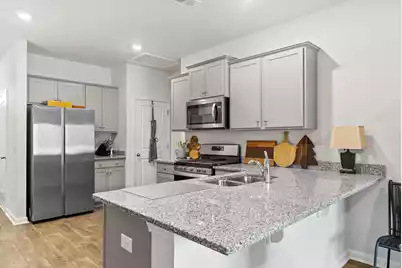 162 Oakwood Boulevard, Summerville, SC 29486 - Photo 8